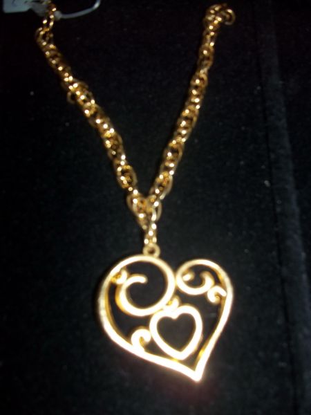 Pulseira  Berloqueira coração Folheada Ouro