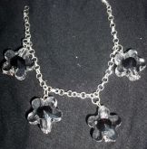 Pulseira Berloqueira Flores em Pedra Preto e Cristal